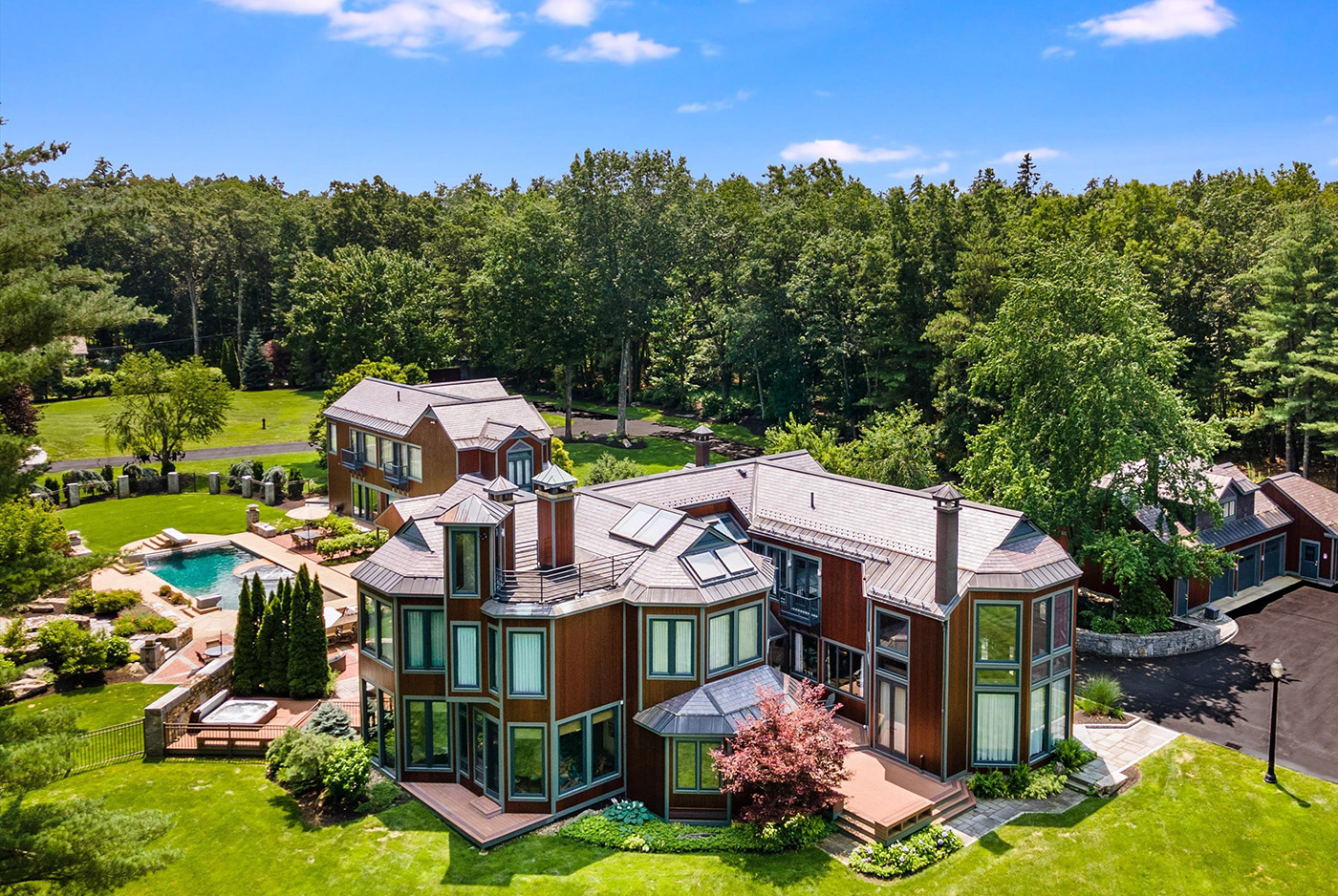 182 Meeting House Rd Bedford | NH Luxury Properties